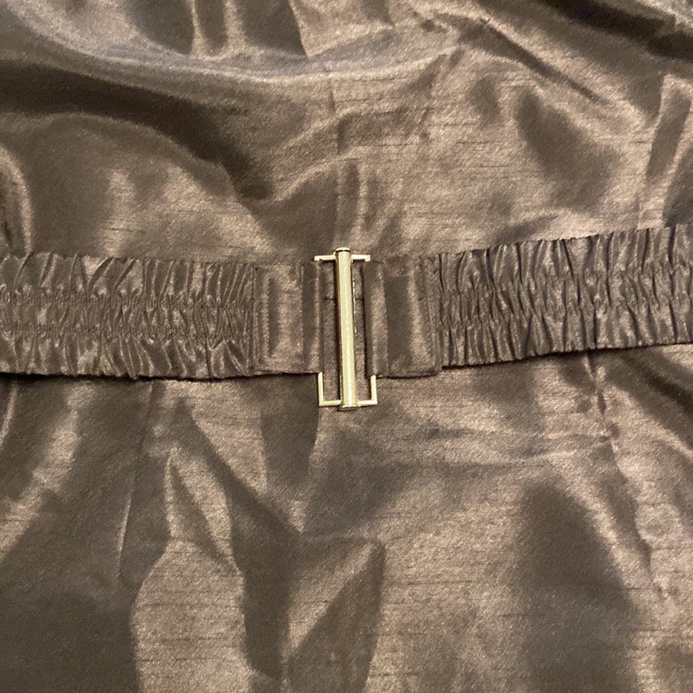 Adrienne Vittadini Dress size 4 excellent condition long 36” bust 32” - Picture 8 of 16